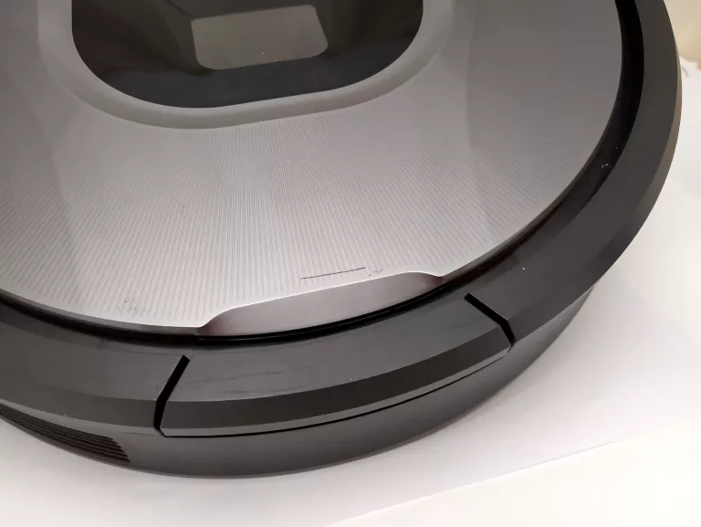 robot-sprzatajacy-irobot-roomba-i7-czas-ladowania-180