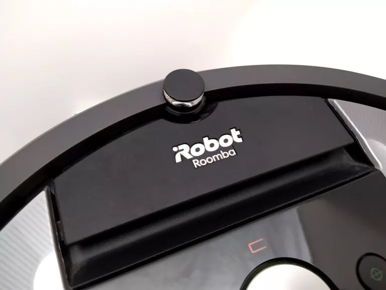 robot-sprzatajacy-irobot-roomba-i7-czas-pracy-bezprzewodowej-75