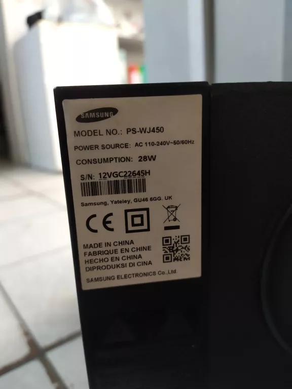 soundbar-samsung-hw-j450-okablowanie-pilot-sklad-zestawu-229669-1