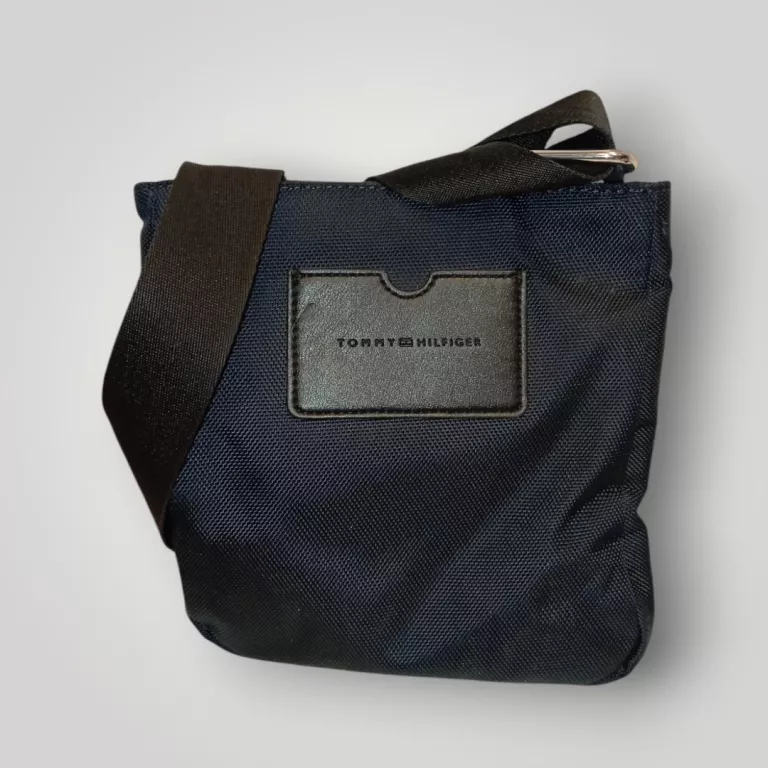 listonaszka-tommy-hilfiger-material-dominujacy-203885-218289