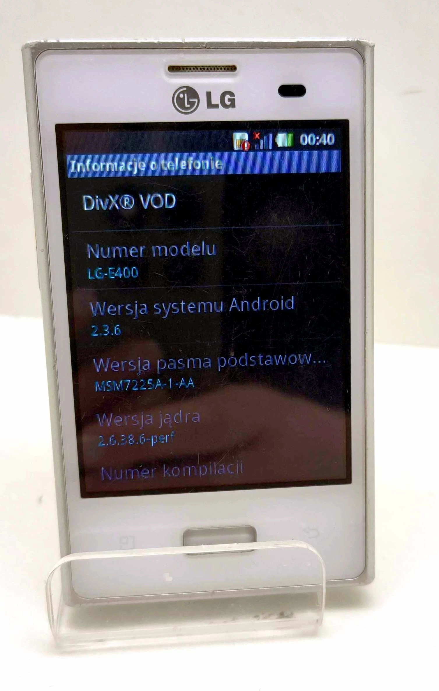 telefon-lg-e400-bez-ladowarki-typ-202685-212929