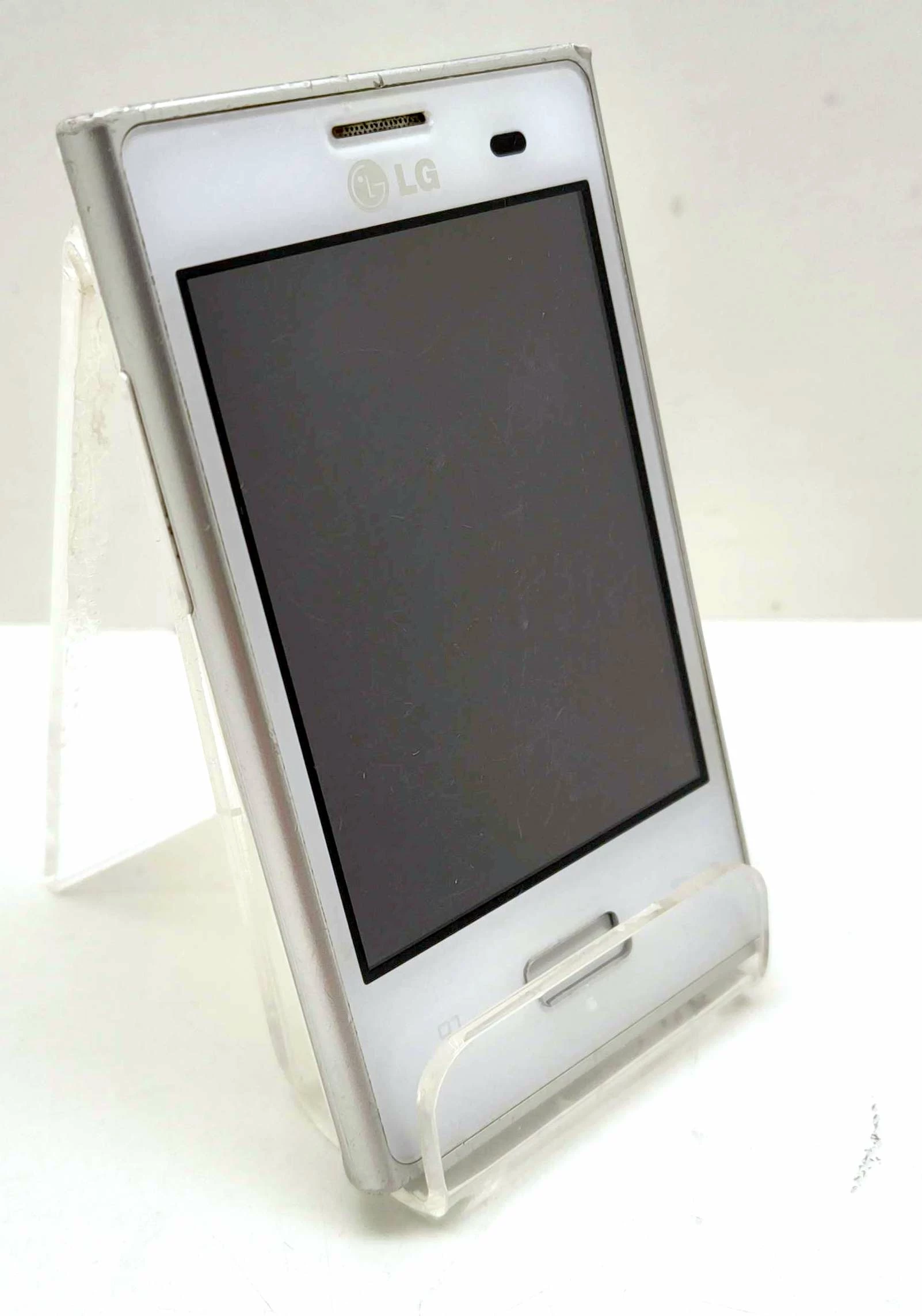 telefon-lg-e400-bez-ladowarki-ean-gtin-4958993593688