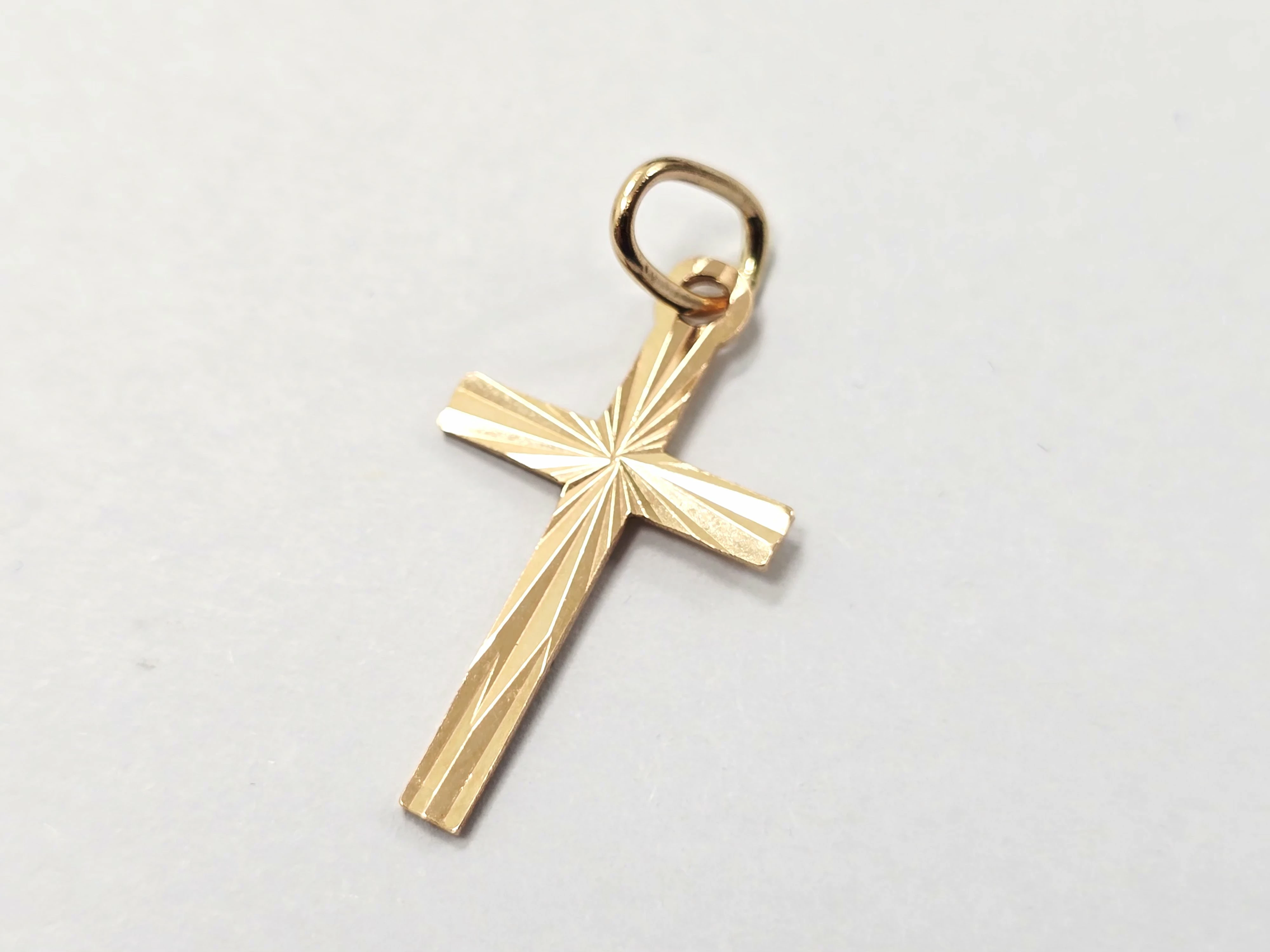 zloty-krzyzyk-pr585-092g-rodzaj-2205-2