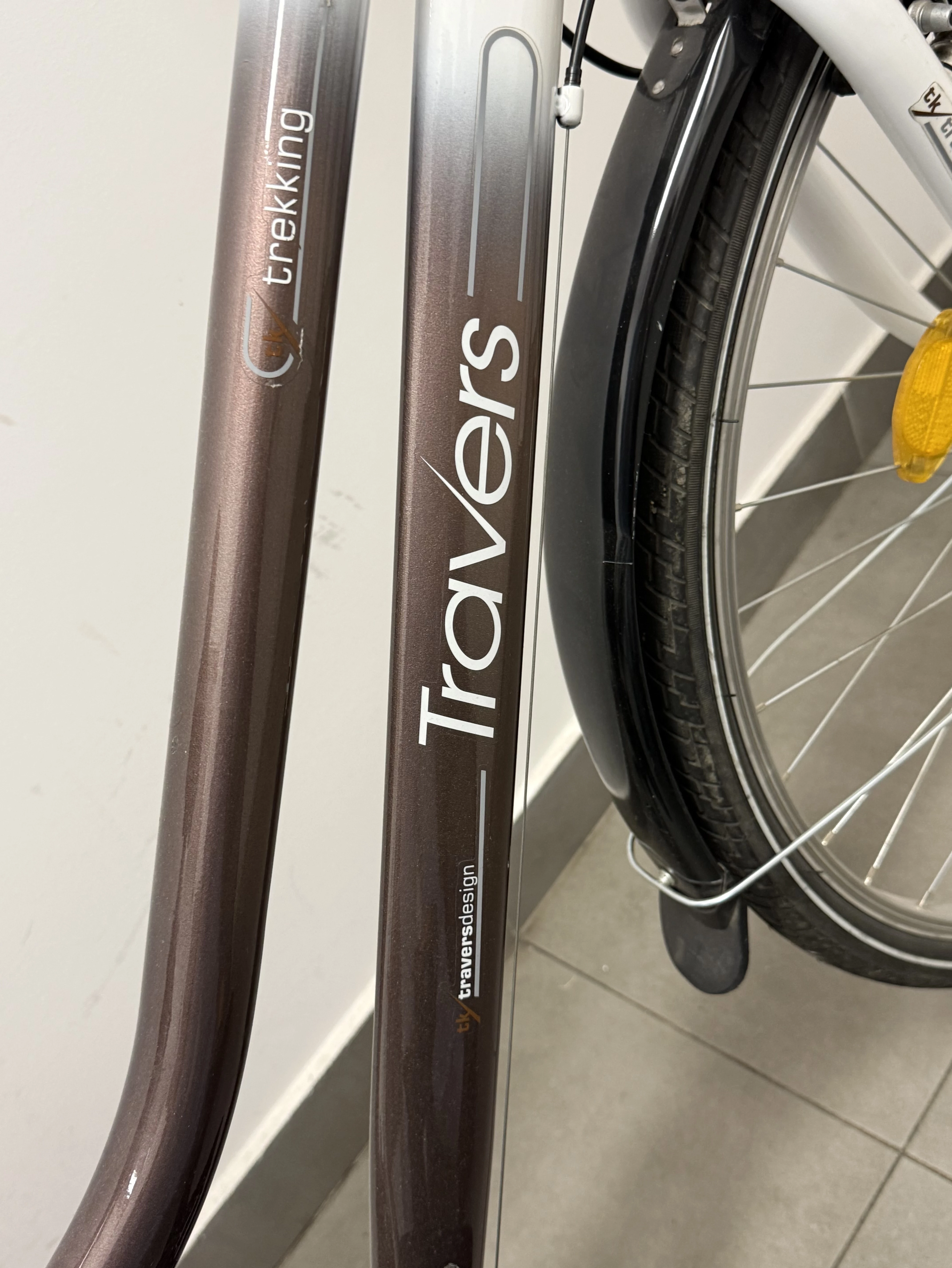 rower-travers-trekking-pompka-rozmiar-kola-129289-1024