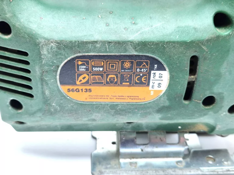 wyrzynarka-tecform-56g135-500w-mocowanie-brzeszczotu-205041-222245