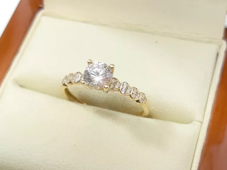 zdumiewajacy-zloty-pierscionek-proby-585-rozmiar-15-mickiewicza-1-nidzica