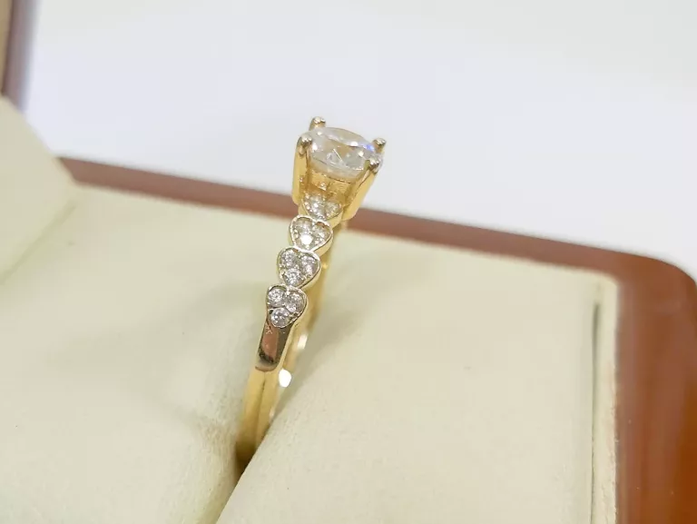 zdumiewajacy-zloty-pierscionek-proby-585-rozmiar-15-stan-11323-253806