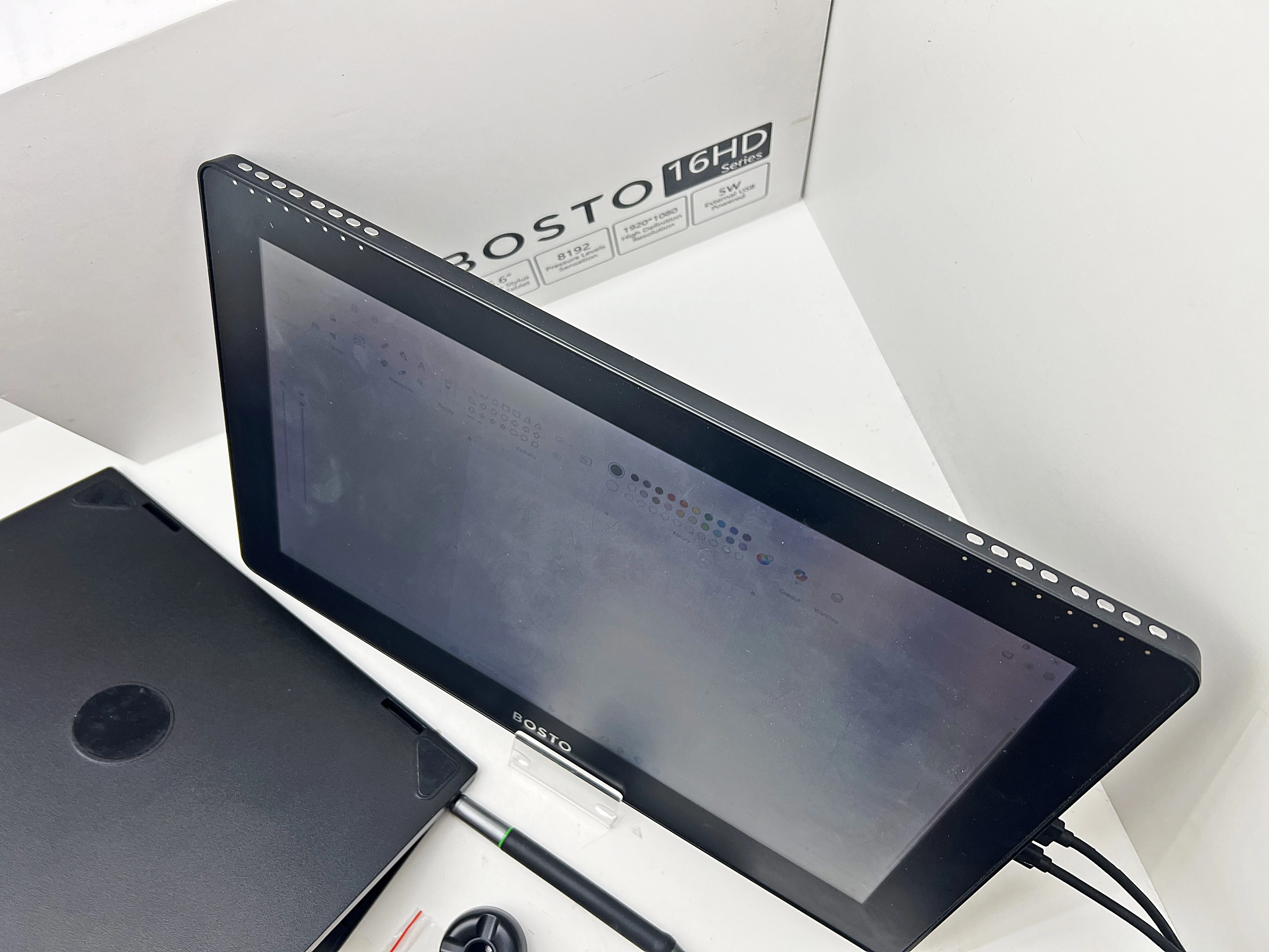 tablet-graficzny-bosto-bt-16hdk-komplet-stan-11323-2