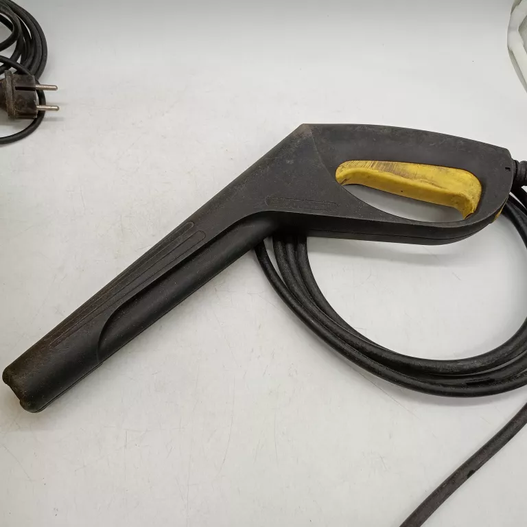myjka-cisnieniowa-karcher-k204-cisnienie-robocze-11000