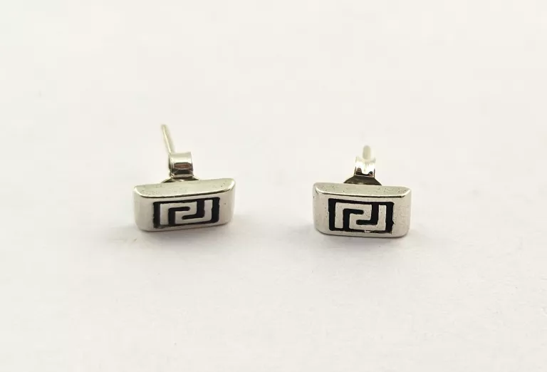 srebrne-kolczyki-grecki-wzor-sztyft-925-181g-1-go-maja-11a-libiaz