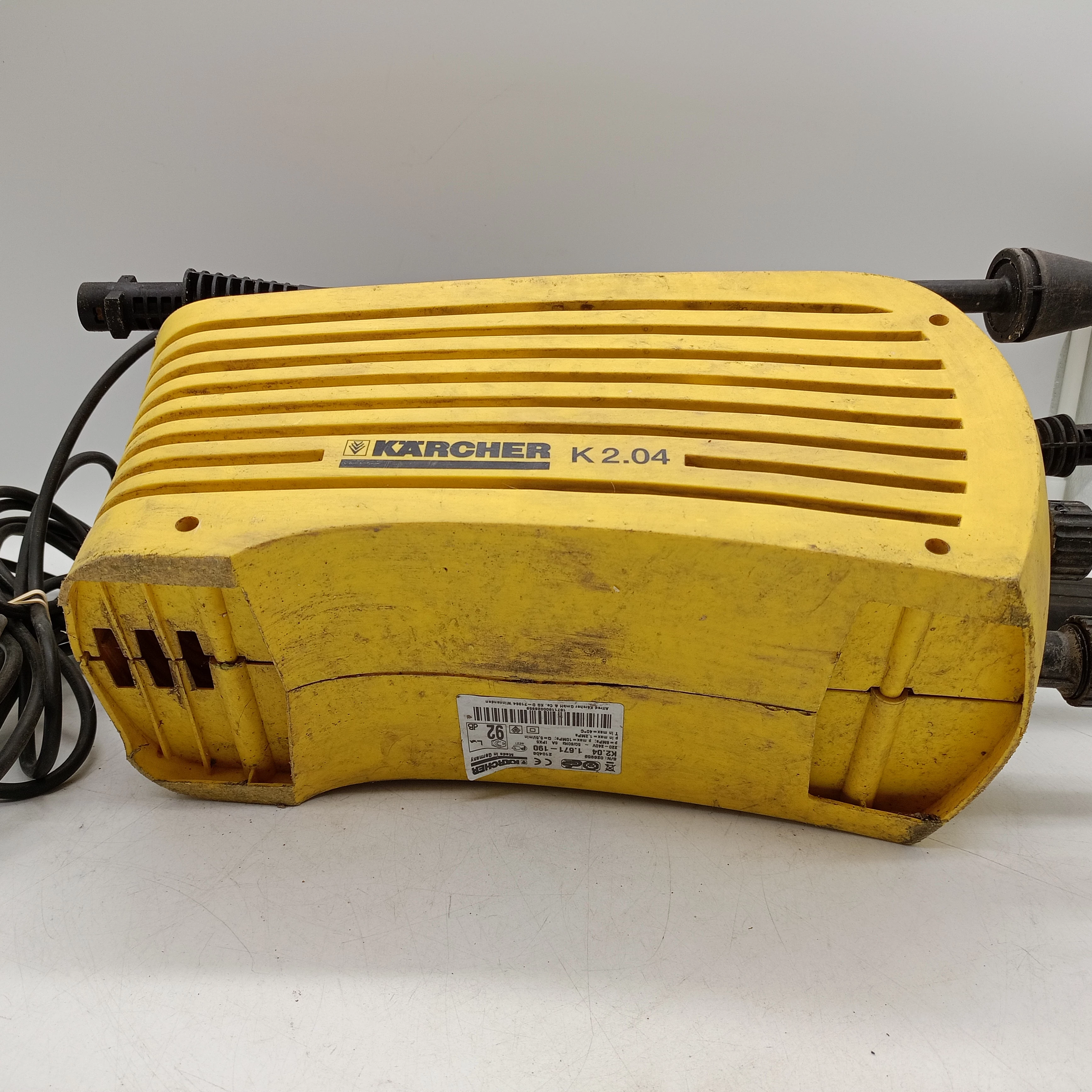 myjka-cisnieniowa-karcher-k204-rodzaj-pompy-128476-2