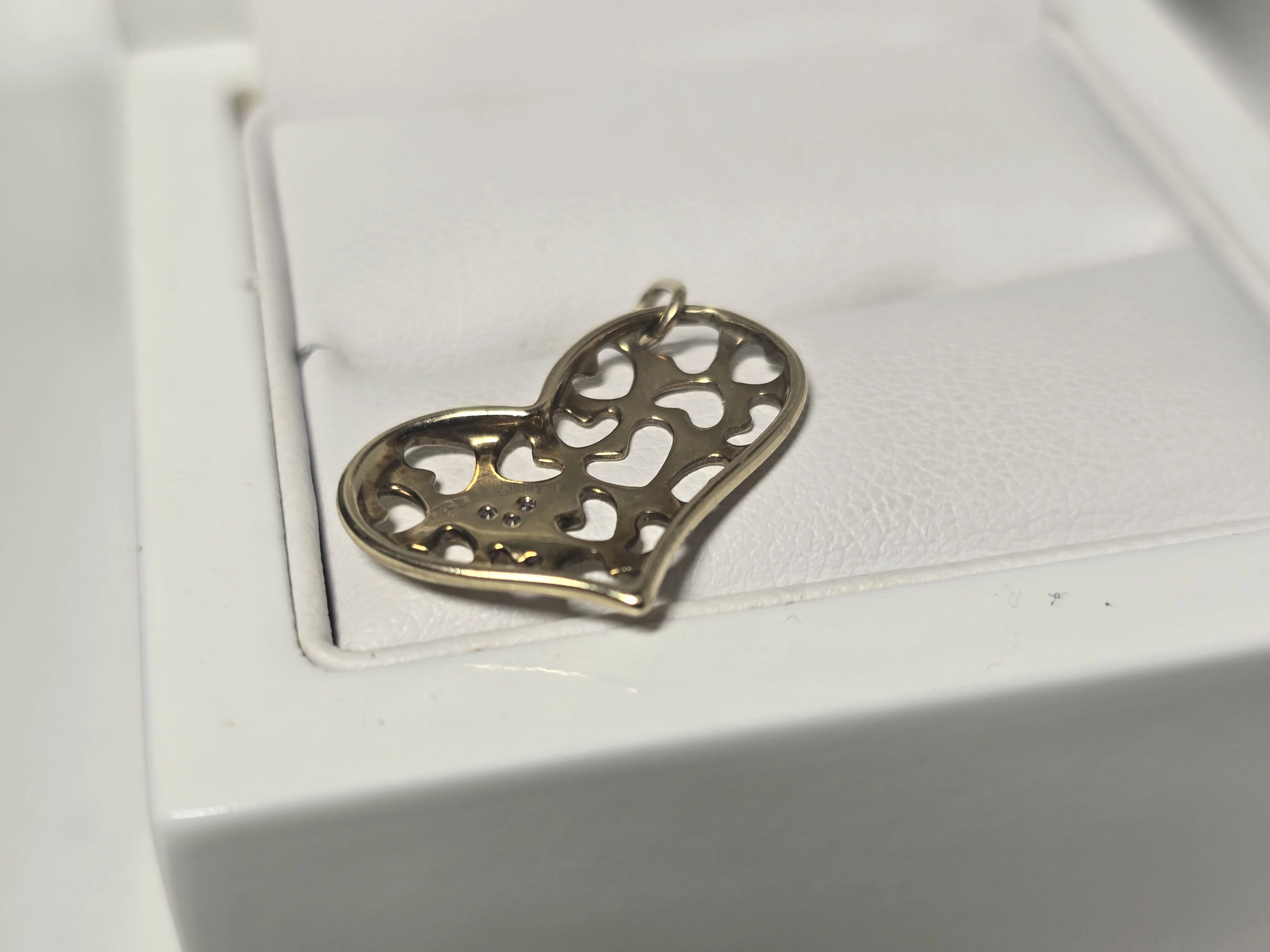 urocza-zlota-zawieszka-serduszka-111g-375-material-15835-2