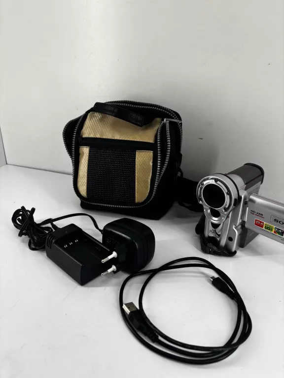 kamera-cyfrowa-sonyhd-x6r-zoom-optyczny-4000