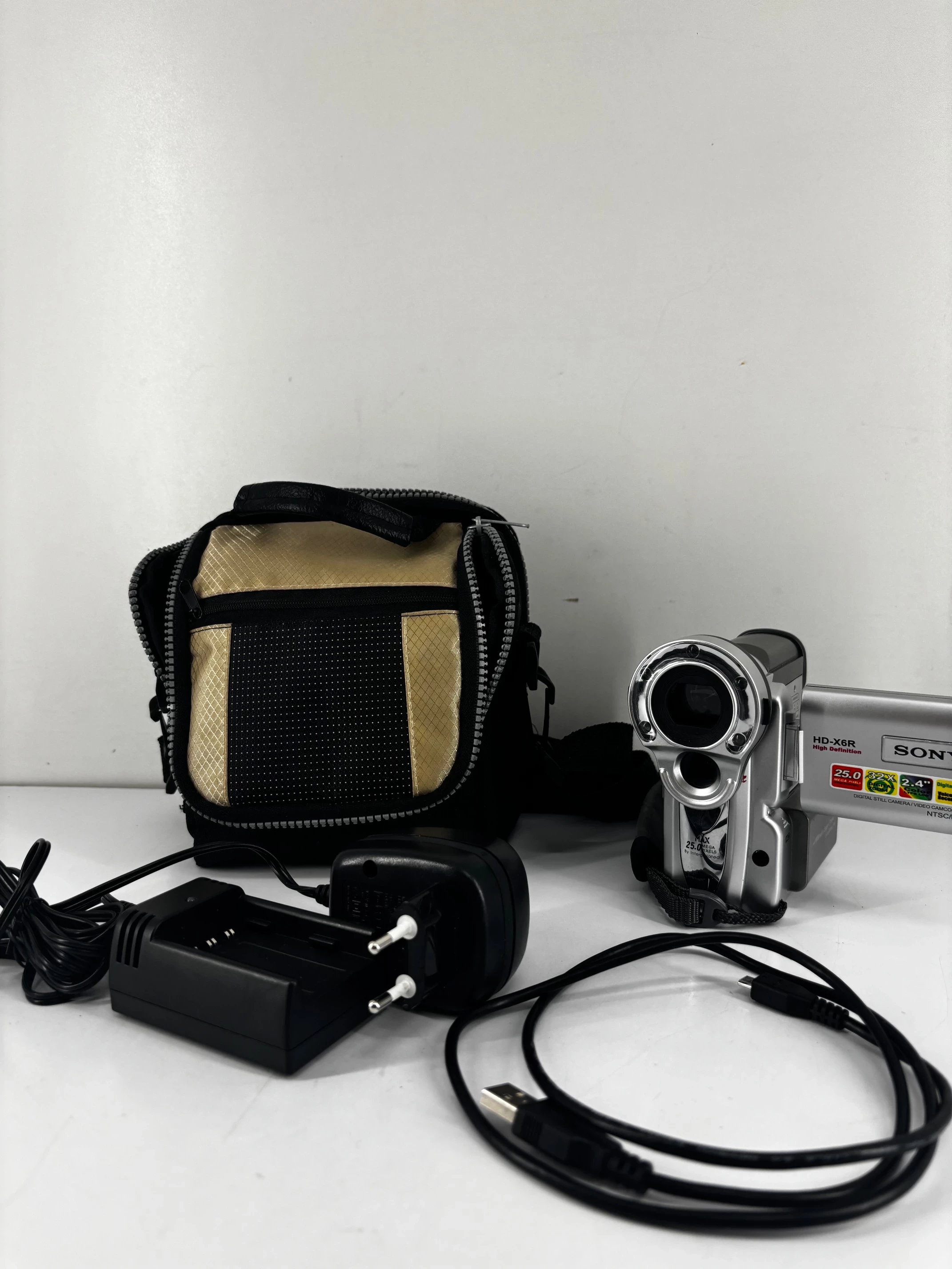 kamera-cyfrowa-sonyhd-x6r-grunwaldzka-24-sj-olsztyn