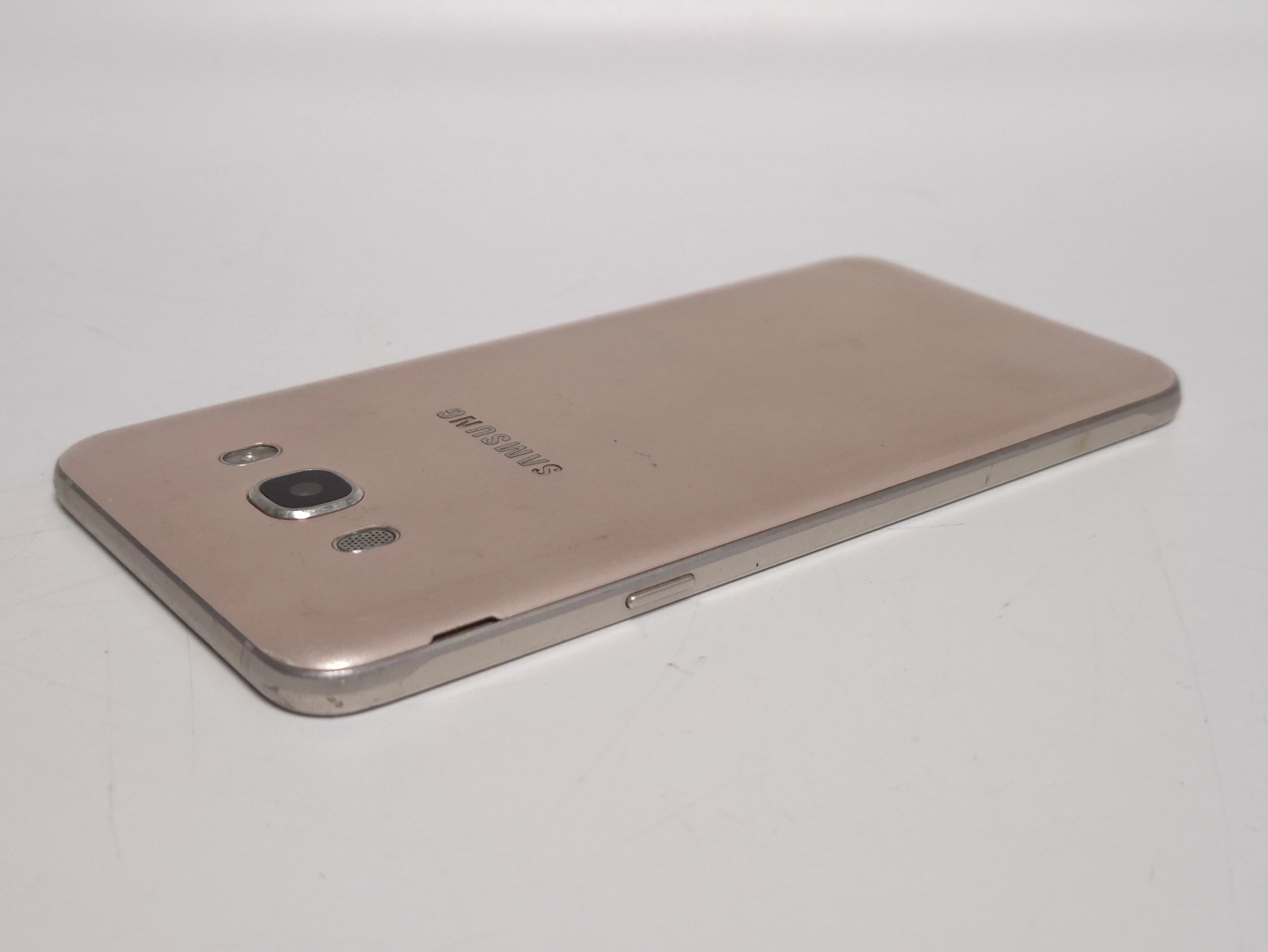 telefon-samsung-j7-2016-typ-202685-212929