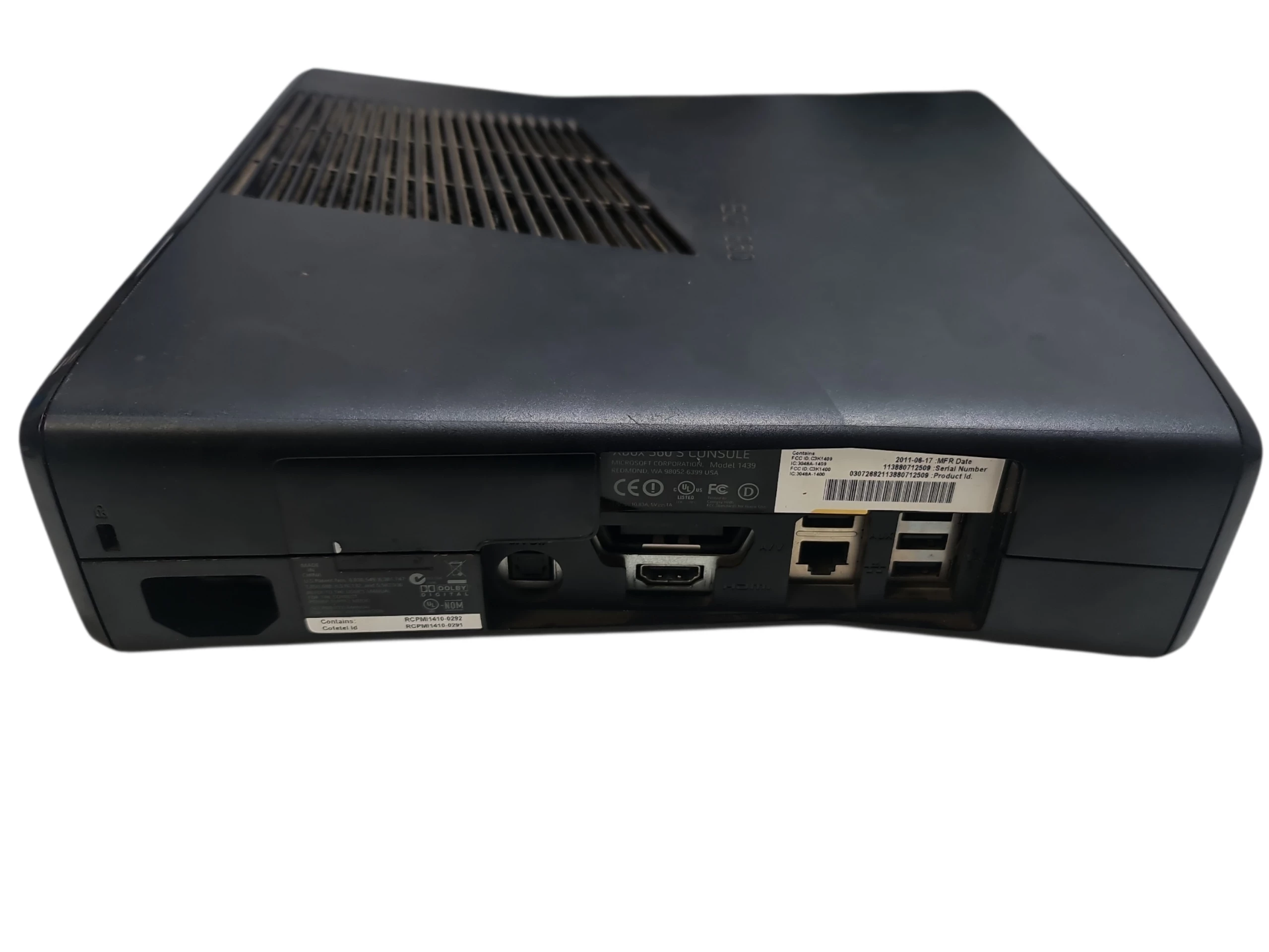 konsola-xbox-360-slim-1tb-2-pady-okablowanie-liczba-kontrolerow-w-zestawie-205994-225550