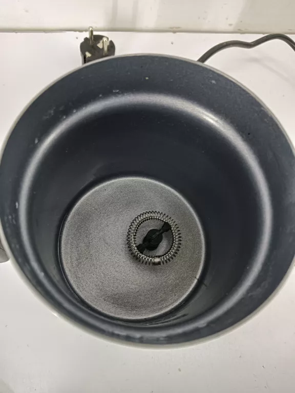 spieniacz-do-mleka-silvecrest-500w-300ml-stan-11323-2