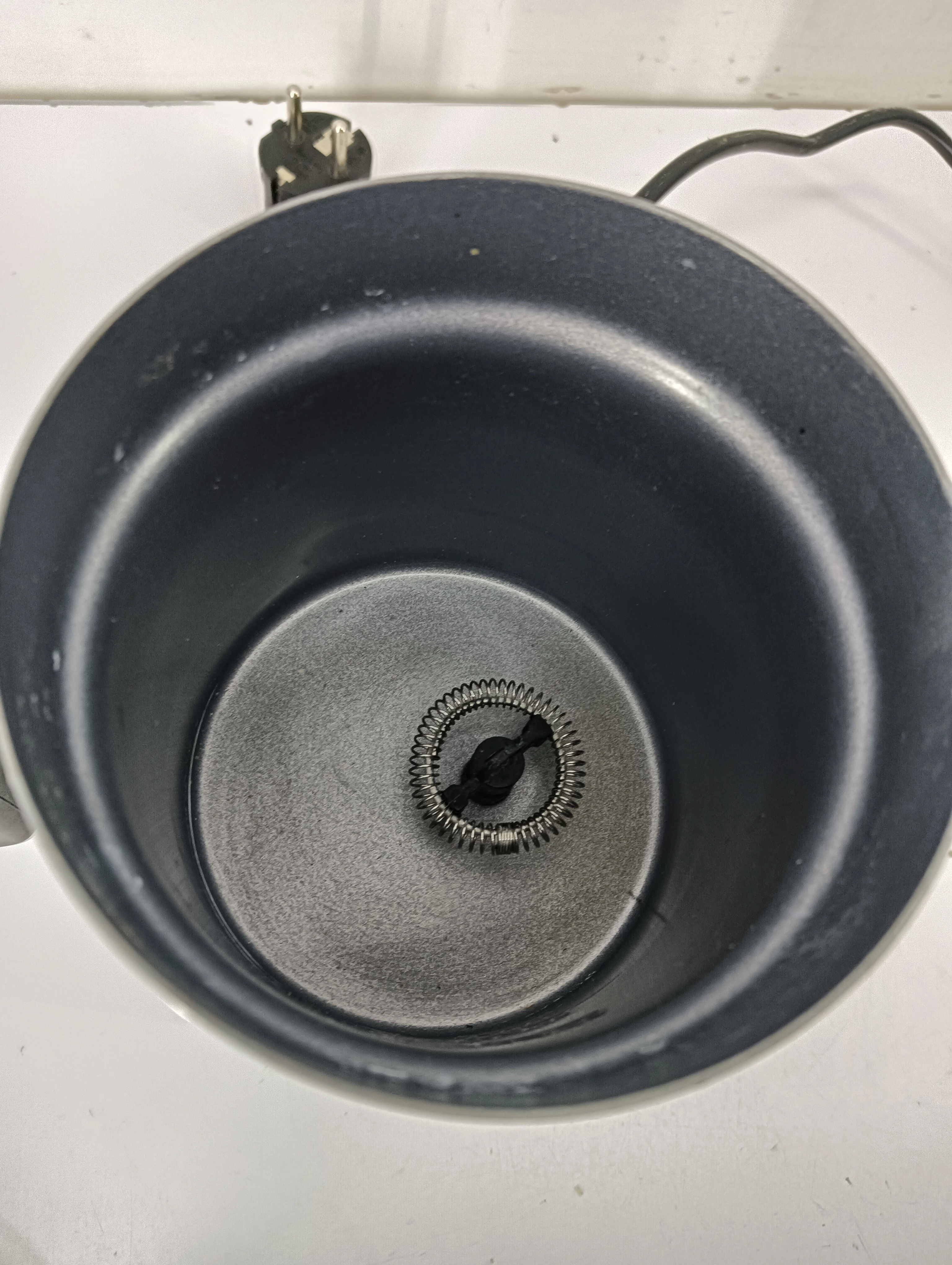 spieniacz-do-mleka-silvecrest-500w-300ml-stan-11323-2