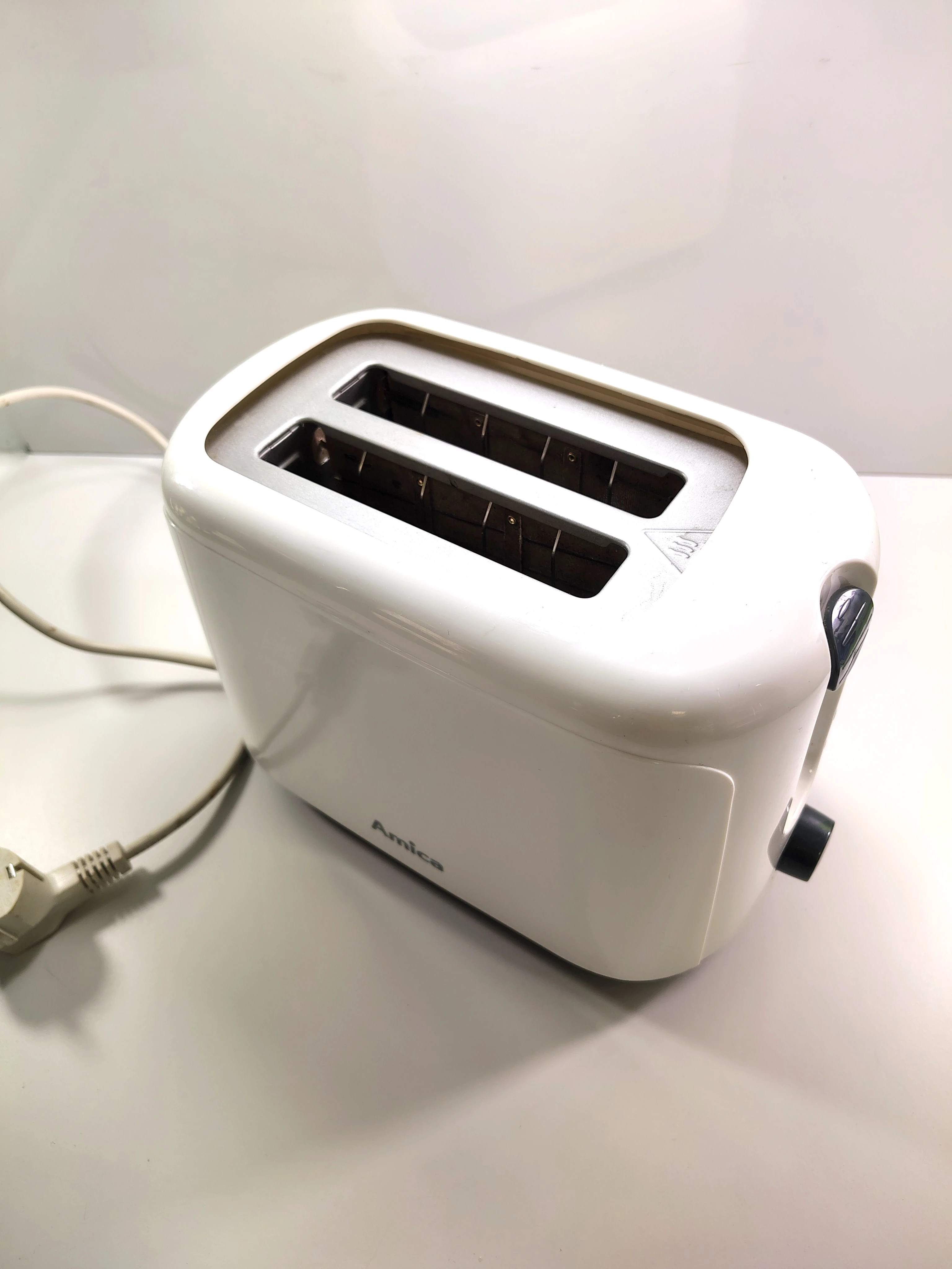 toster-amica-td-1011-grochowska-8385-poznan-ska-x