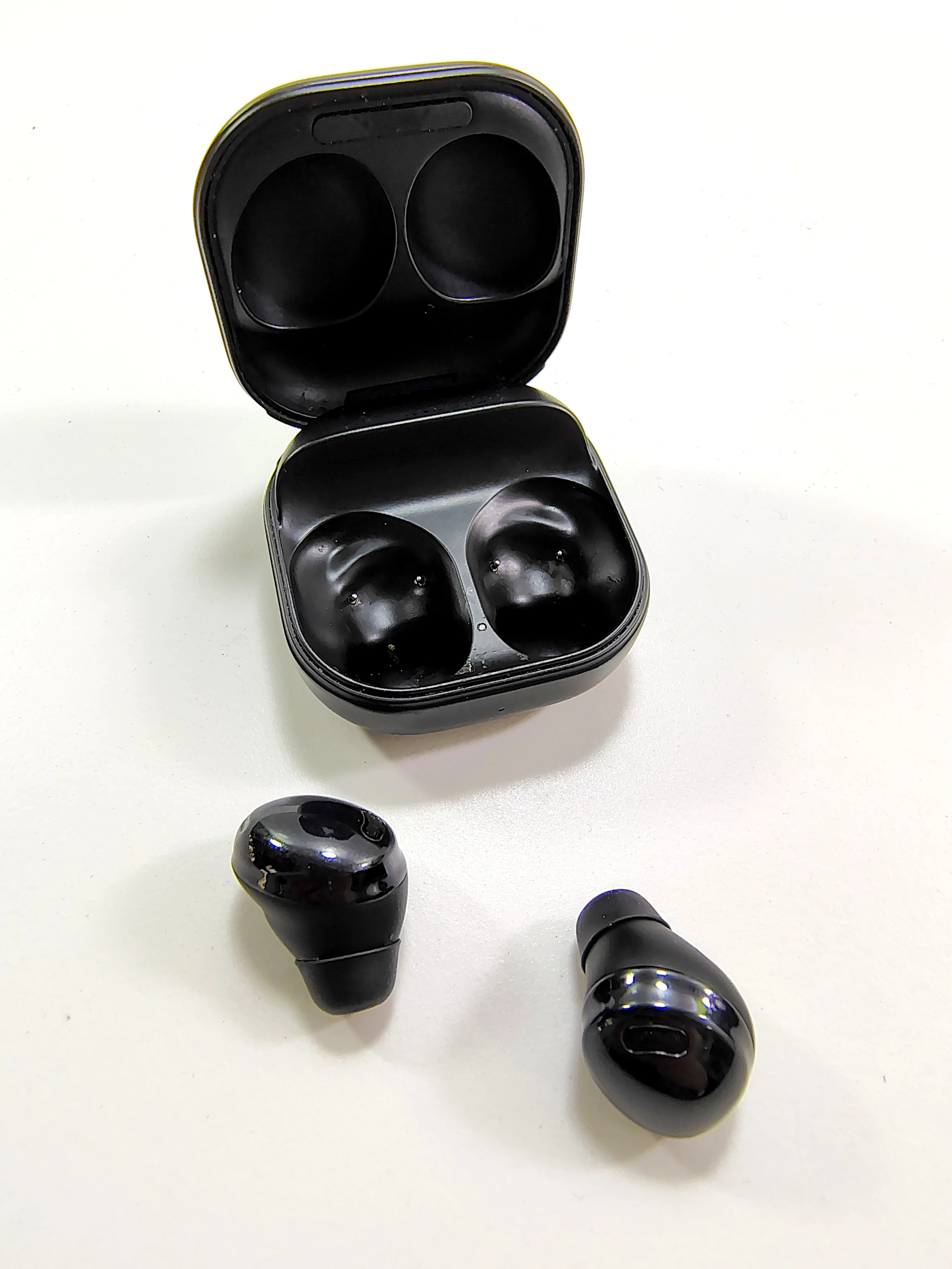 sluchawki-dokanalowe-samsung-pro-buds-sm-r190-czarne-grochowska-8385-poznan-ska-x