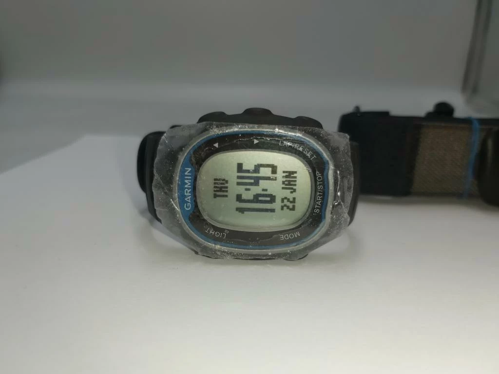 zegarek-sportowy-garmin-fr-70-hr-pasek-na-klatke-piersiowa-material-koperty-212886-258010