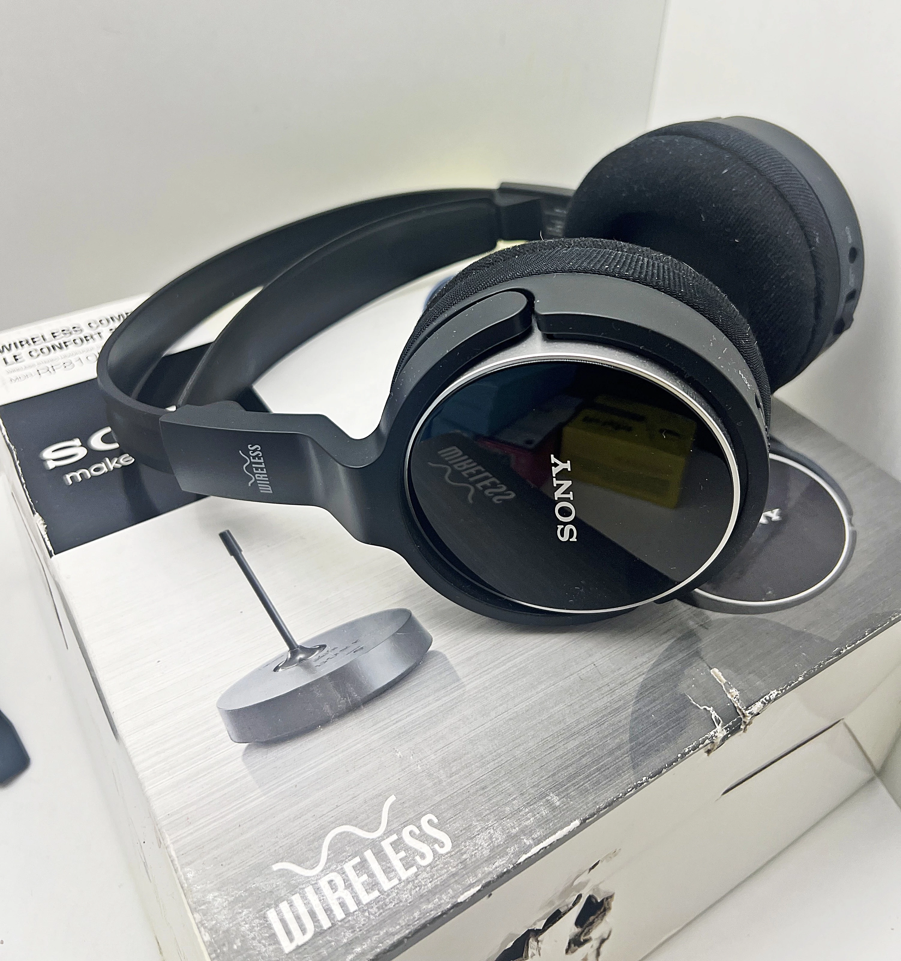 idealne-sluchawki-sony-mdr-rf810rk-komplet-stan-11323-2