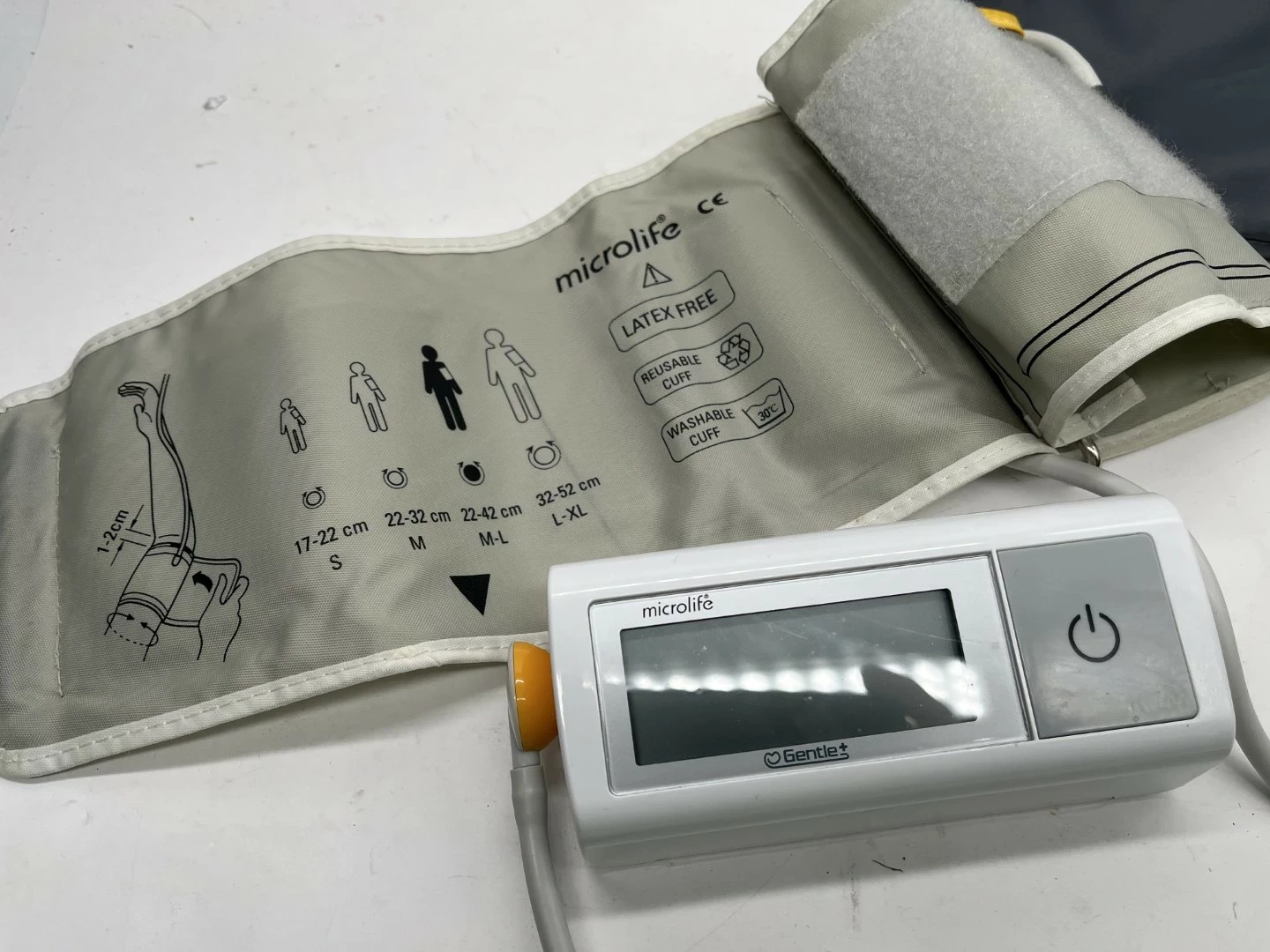 cisnieniomierz-elektroniczny-microlife-bp-a1-na-ramie-model-microlife-bp-a1