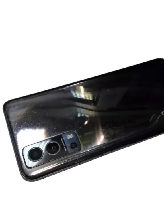 telefon-vivo-y52-5g-przekatna-ekranu-658