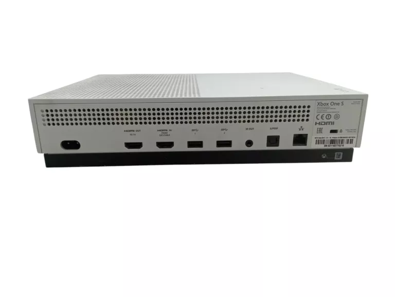 konsola-xbox-one-s-1tb-liczba-kontrolerow-w-zestawie-205994-225550
