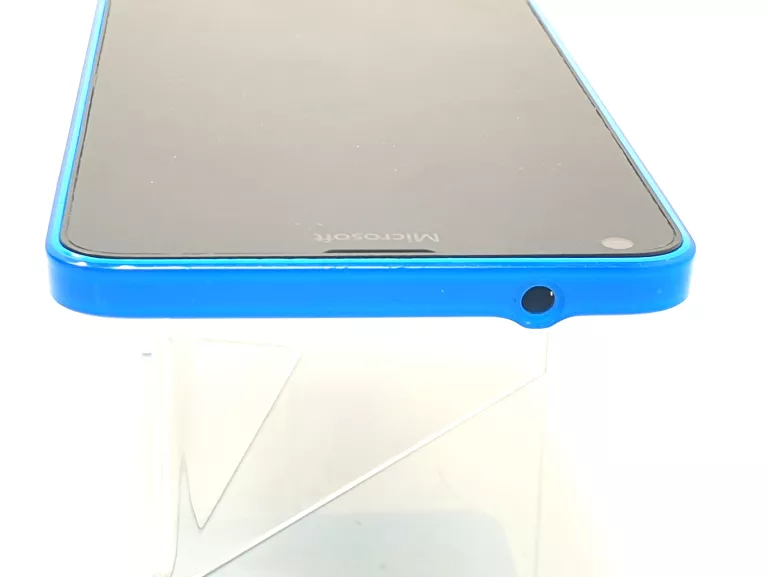 telefon-nokia-lumia-640-dual-sim-sam-przekatna-ekranu-500