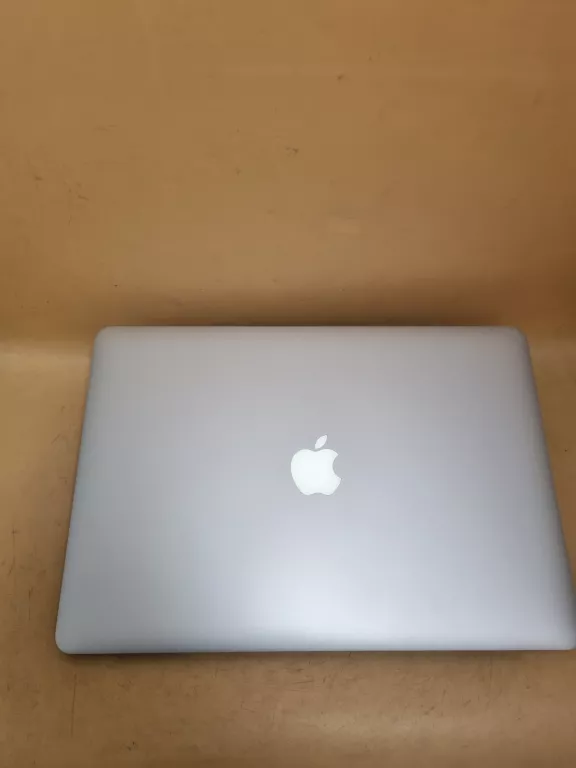 laptop-apple-macbook-pro-a1398-8256gb-pojemnosc-dysku-256