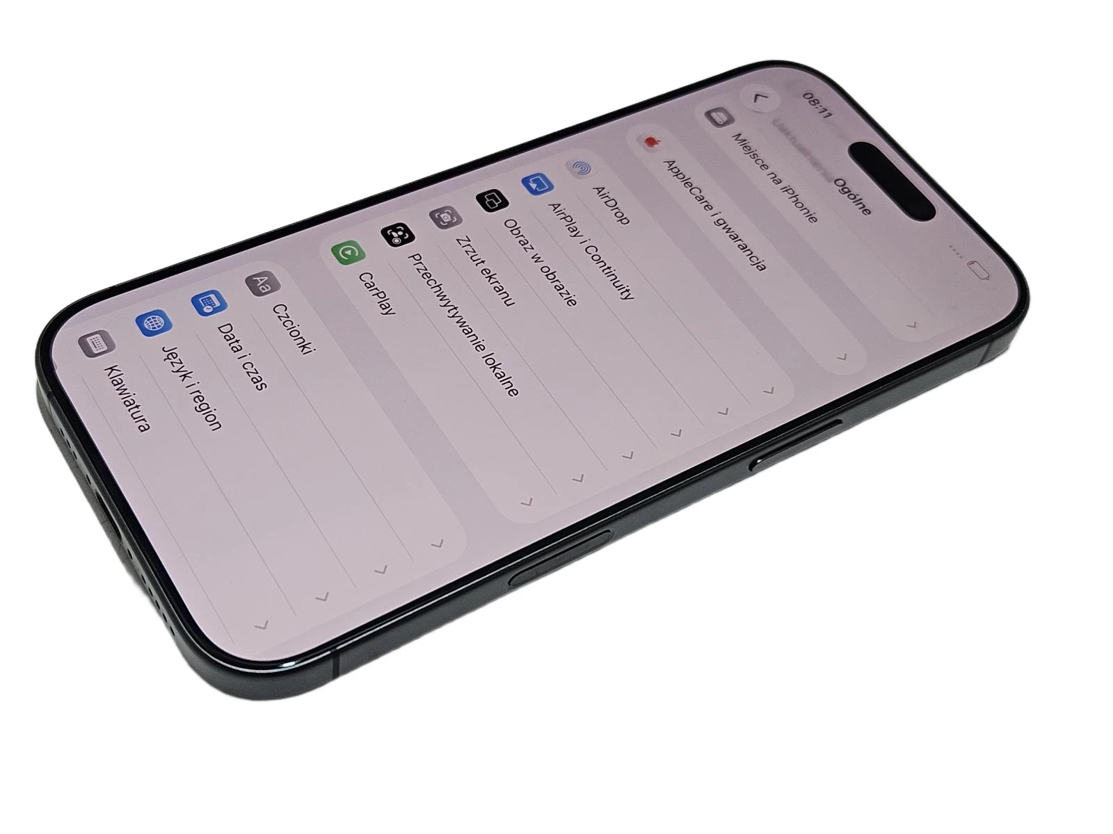 apple-iphone-17-8256gb-5g-przekatna-ekranu-630