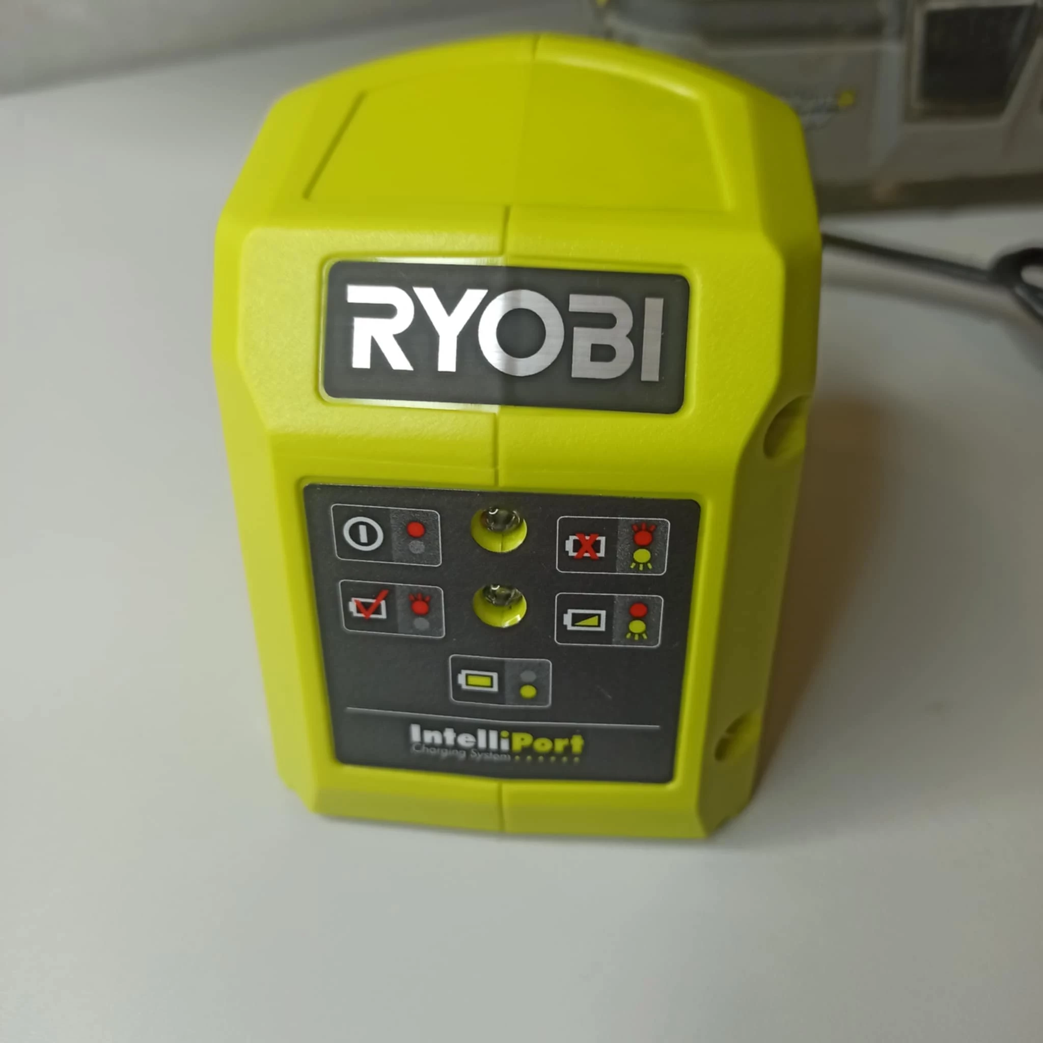ryobi-akumulatorowa-pilarka-pila-szablasta-18v-rrs1801m-marka-248811-951406