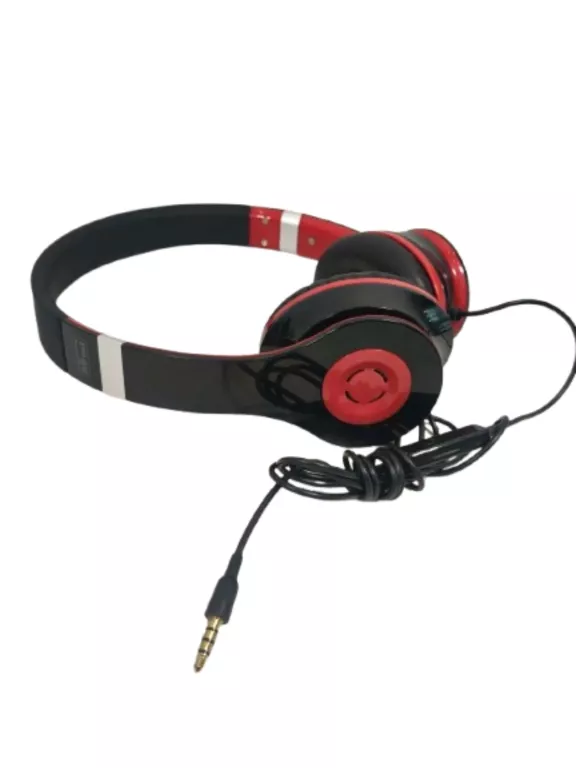 sluchawki-powered-by-trust-mini-jack-starowiejska-2935-gdynia-harbor