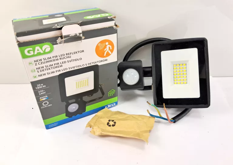 reflektor-smd-led-20w-1900lm-z-czujnikiem-ruchu-wierzbiecice-10-poznan-ska-x