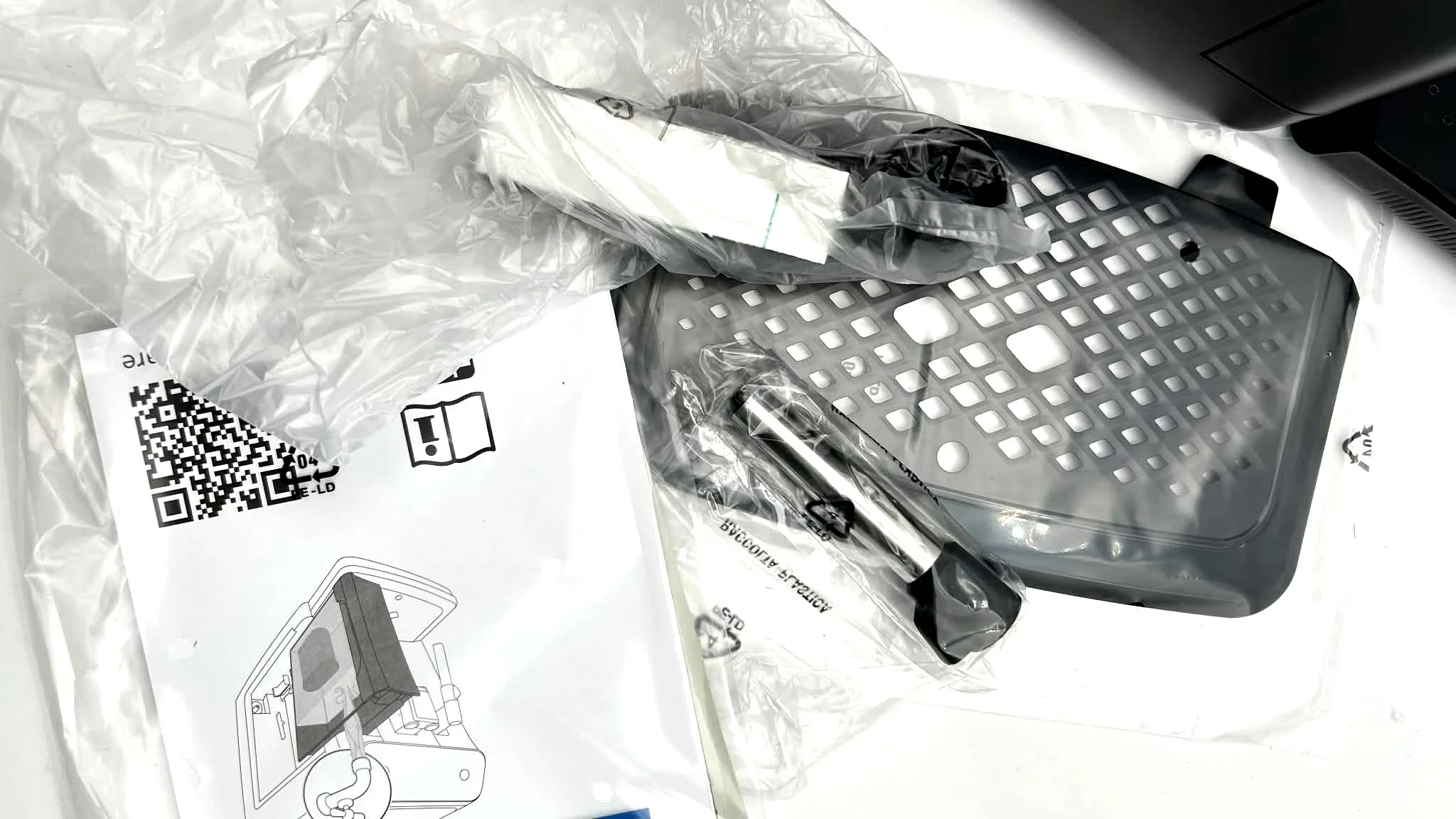 ekspres-do-kawy-automatyczny-philips-ep082400-1500w-powystawowy-model-ep082400