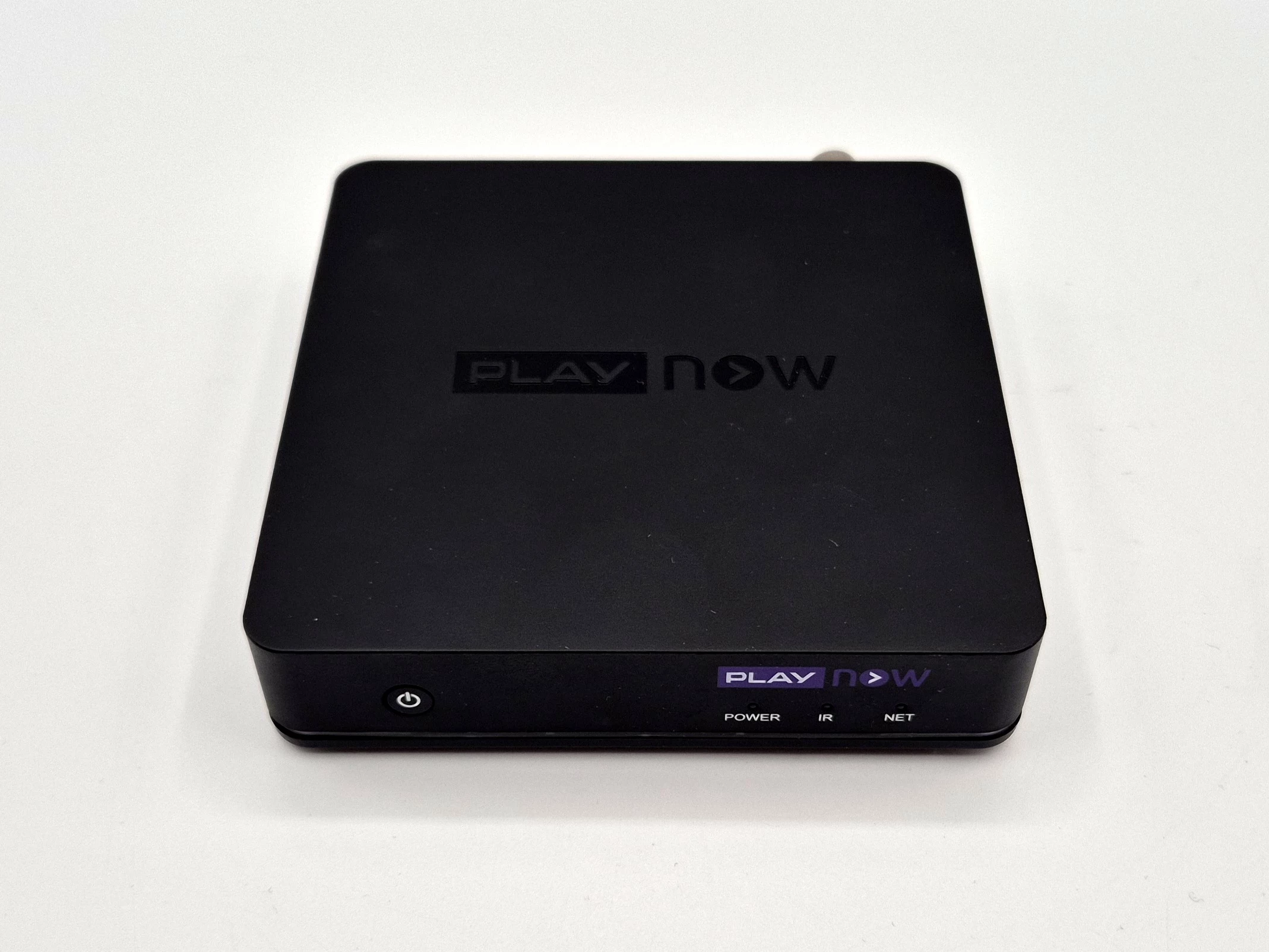 smart-box-odtwarzacz-multimedialny-play-w-chromecast-4k-kod-producenta-dctiw362