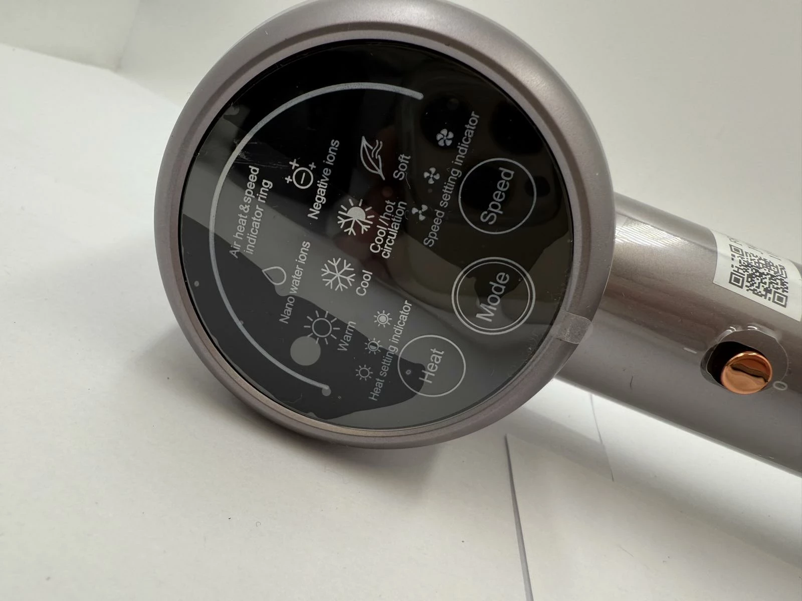 suszarka-do-wlosow-jimmy-f8-1600w-komplet-nw-liczba-zakresow-temperatury-3