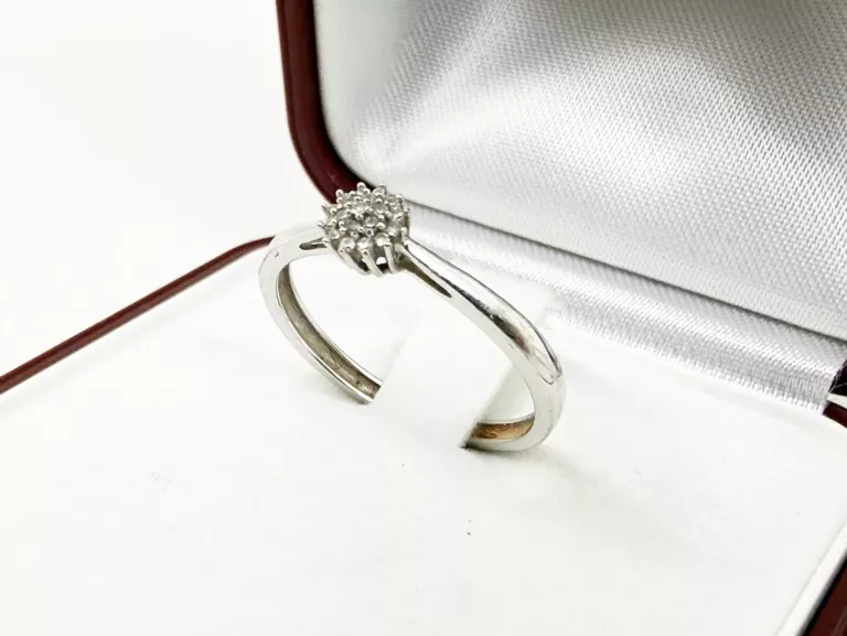 zloty-pierscionek-333-z-bialego-zlota-rozmiar-13-waga-128-g-rodzaj-2205-16