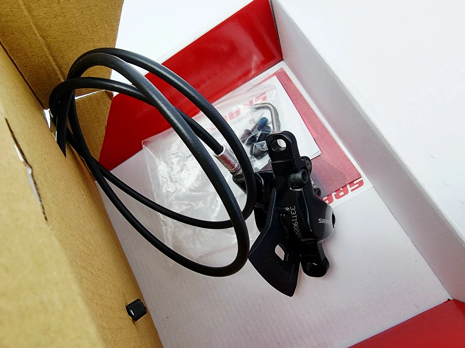 hamulec-tarczowy-przedni-sram-level-tl-950mm-stan-11323-2