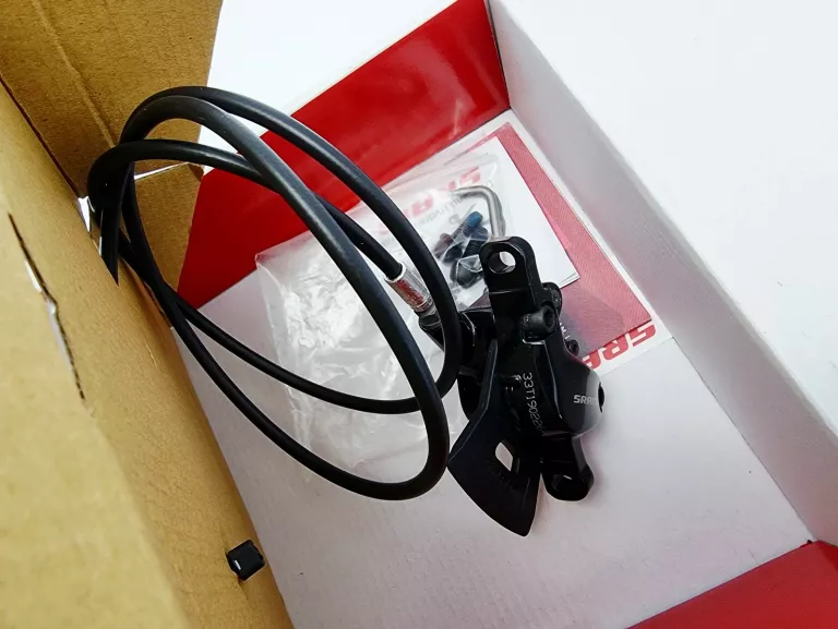 hamulec-tarczowy-przedni-sram-level-tl-950mm-stan-11323-2