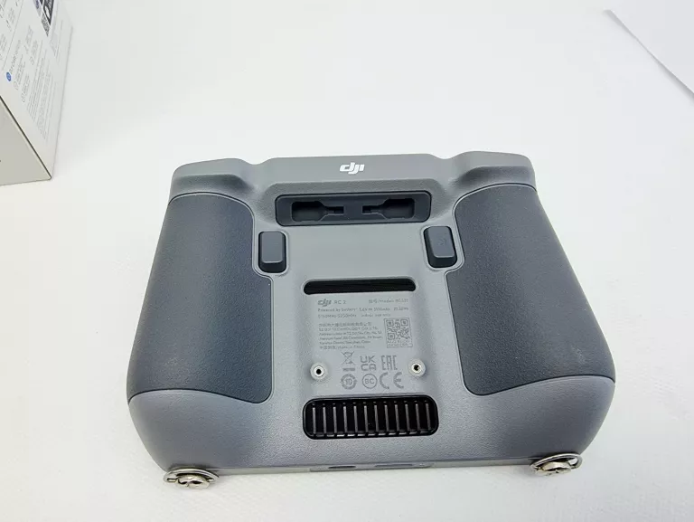 dron-dji-mini-4-pro-fly-more-combo-rc-2-wideo-4k-kamera-129405-1