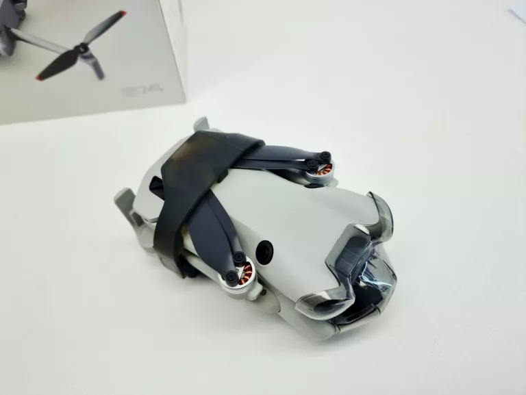 dron-dji-mini-4-pro-fly-more-combo-rc-2-wideo-4k-dabrowszczakow-1811-sj-olsztyn