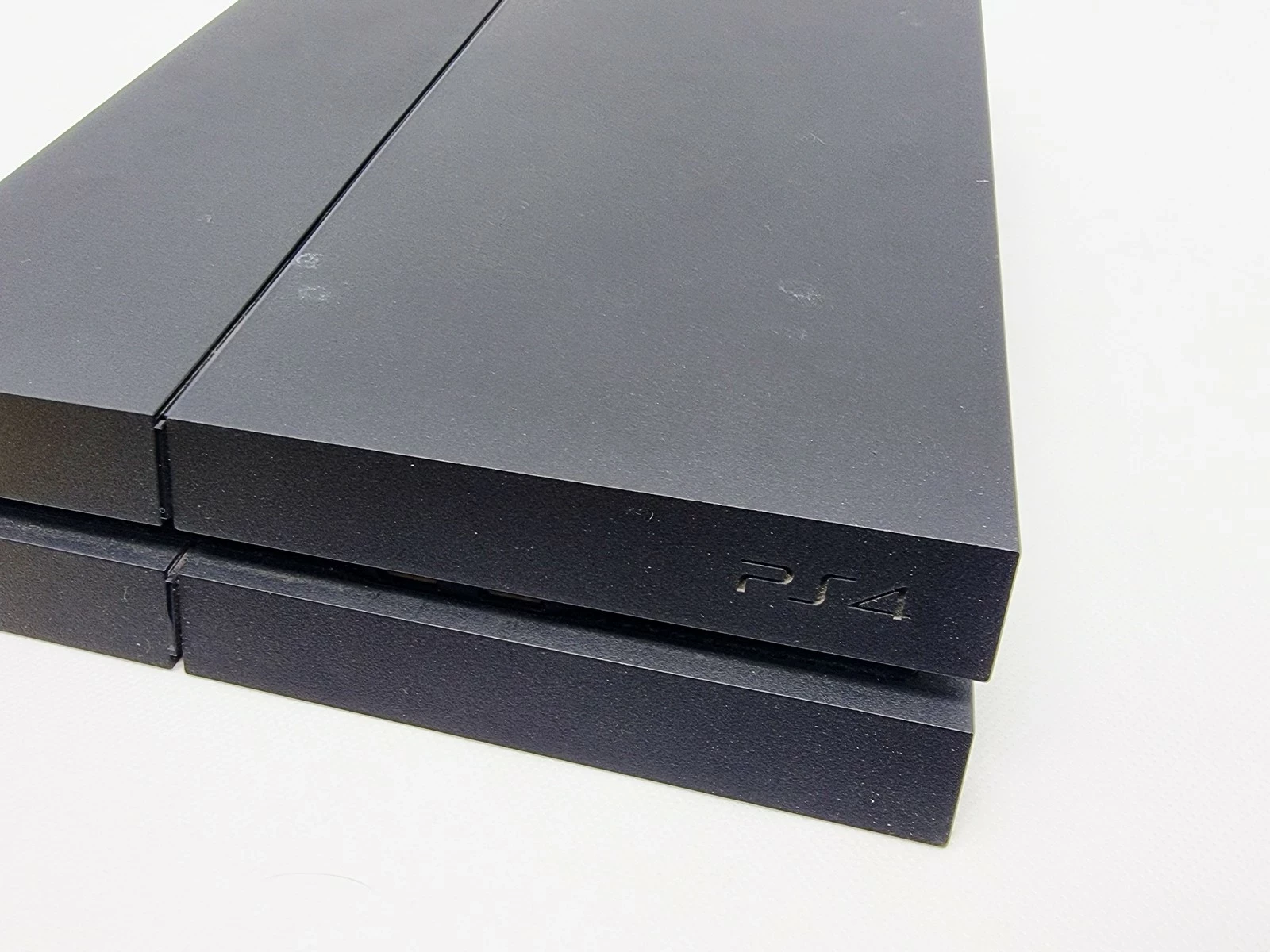 konsola-ps4-500gb-dwa-pady-dysk-wbudowana-pamiec-5179-51