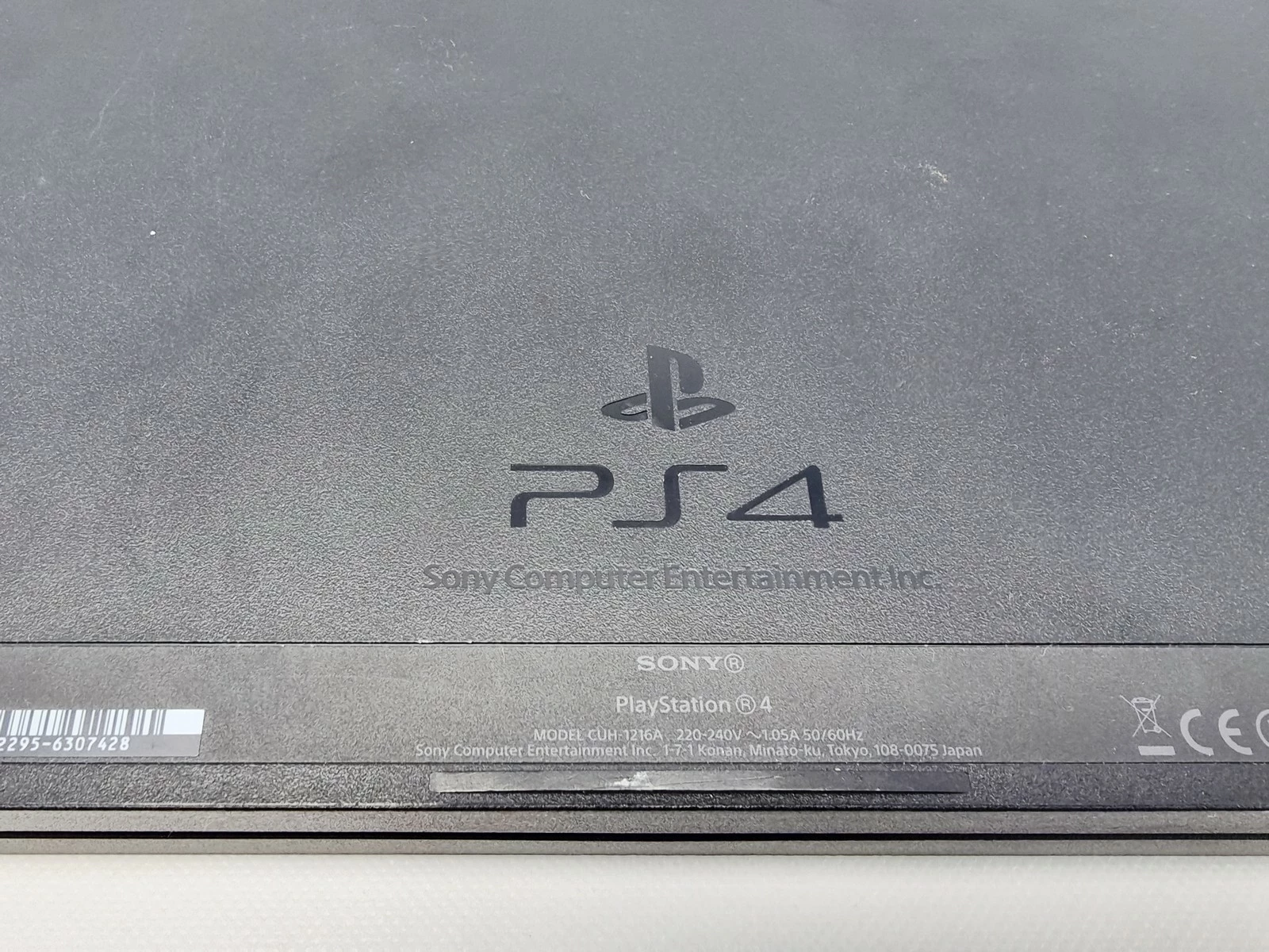 konsola-ps4-500gb-dwa-pady-rodzaje-odtwarzanych-nosnikow-205982-1