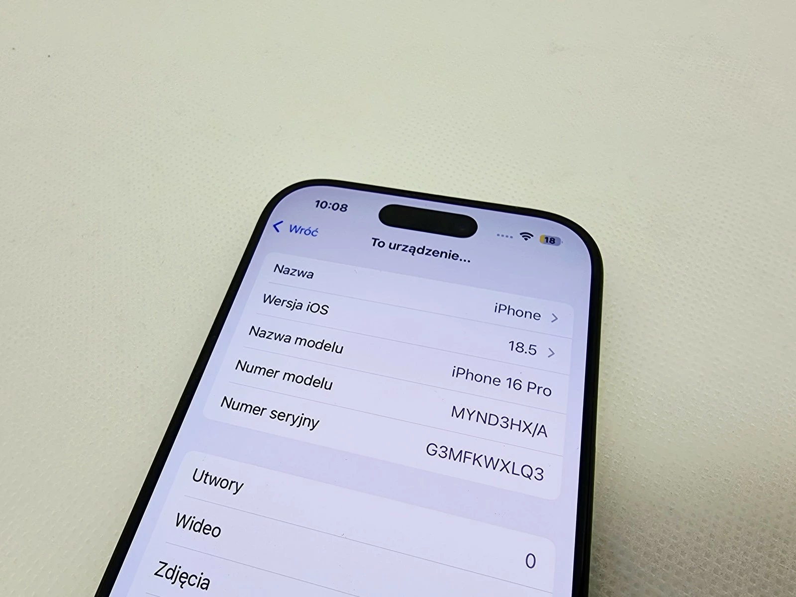 apple-iphone-16-pro-128gb-czarny-tytan-100-wbudowana-pamiec-202869-214189