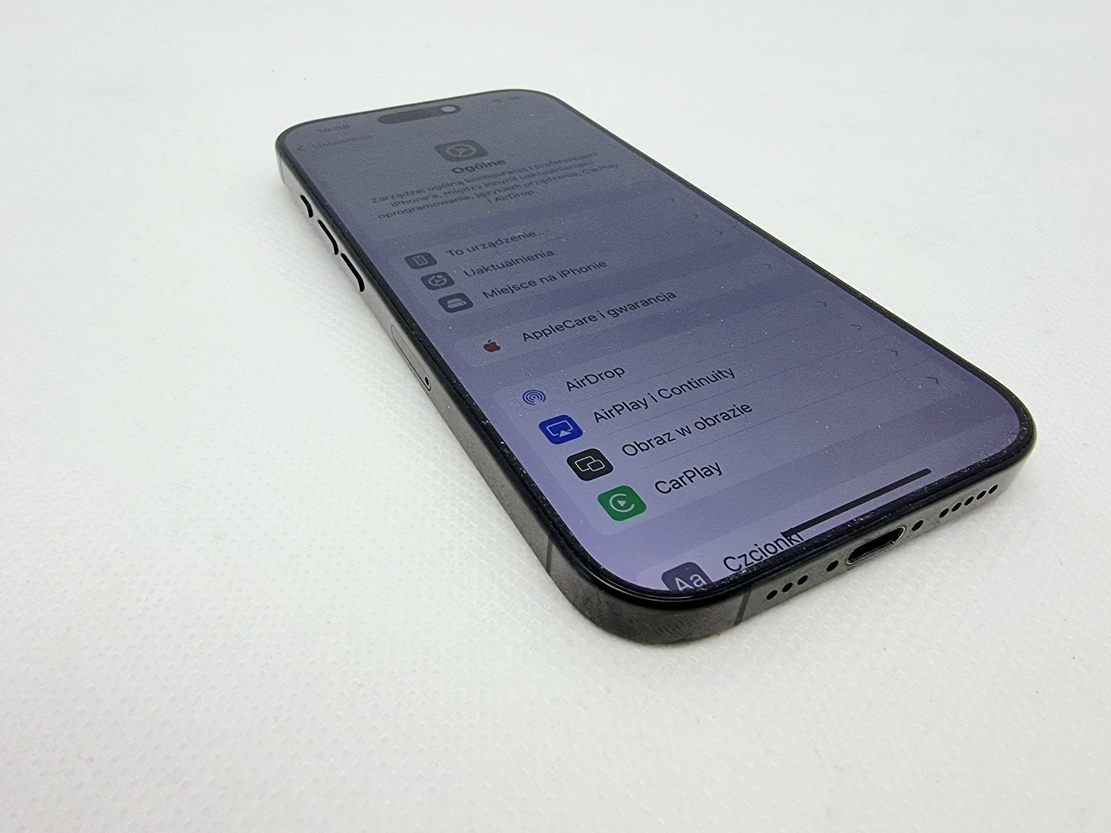 apple-iphone-16-pro-128gb-czarny-tytan-100-przekatna-ekranu-630