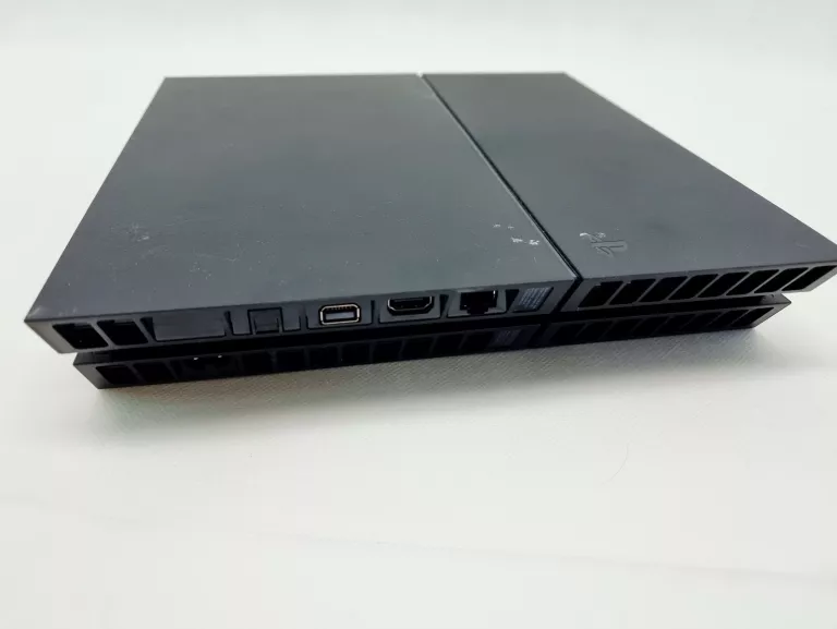 konsola-ps4-500gb-dwa-pady-kolor-249512-1647413