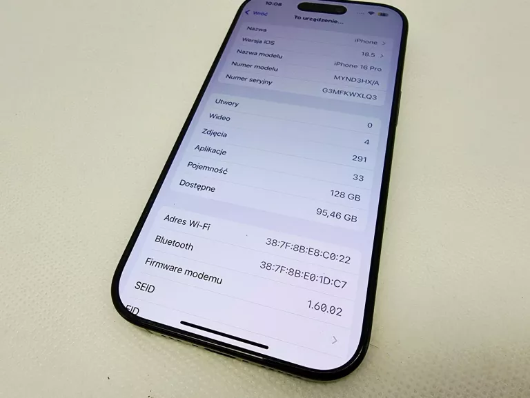 apple-iphone-16-pro-128gb-czarny-tytan-100-pamiec-ram-202865-214113