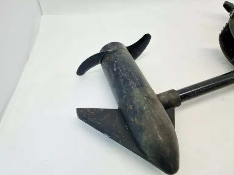 silnik-elektryczny-zaburtowy-minn-kota-endura-c2-30-stan-11323-2